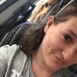 Meet your Posher, Abbie